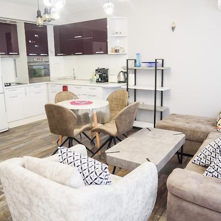 בורגאס Apartment Martini מראה חיצוני תמונה