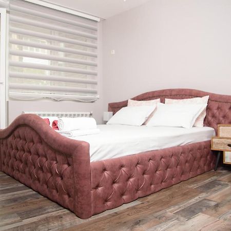 בורגאס Apartment Martini מראה חיצוני תמונה