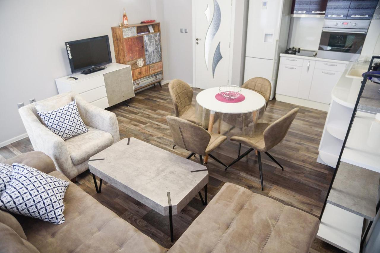 בורגאס Apartment Martini מראה חיצוני תמונה